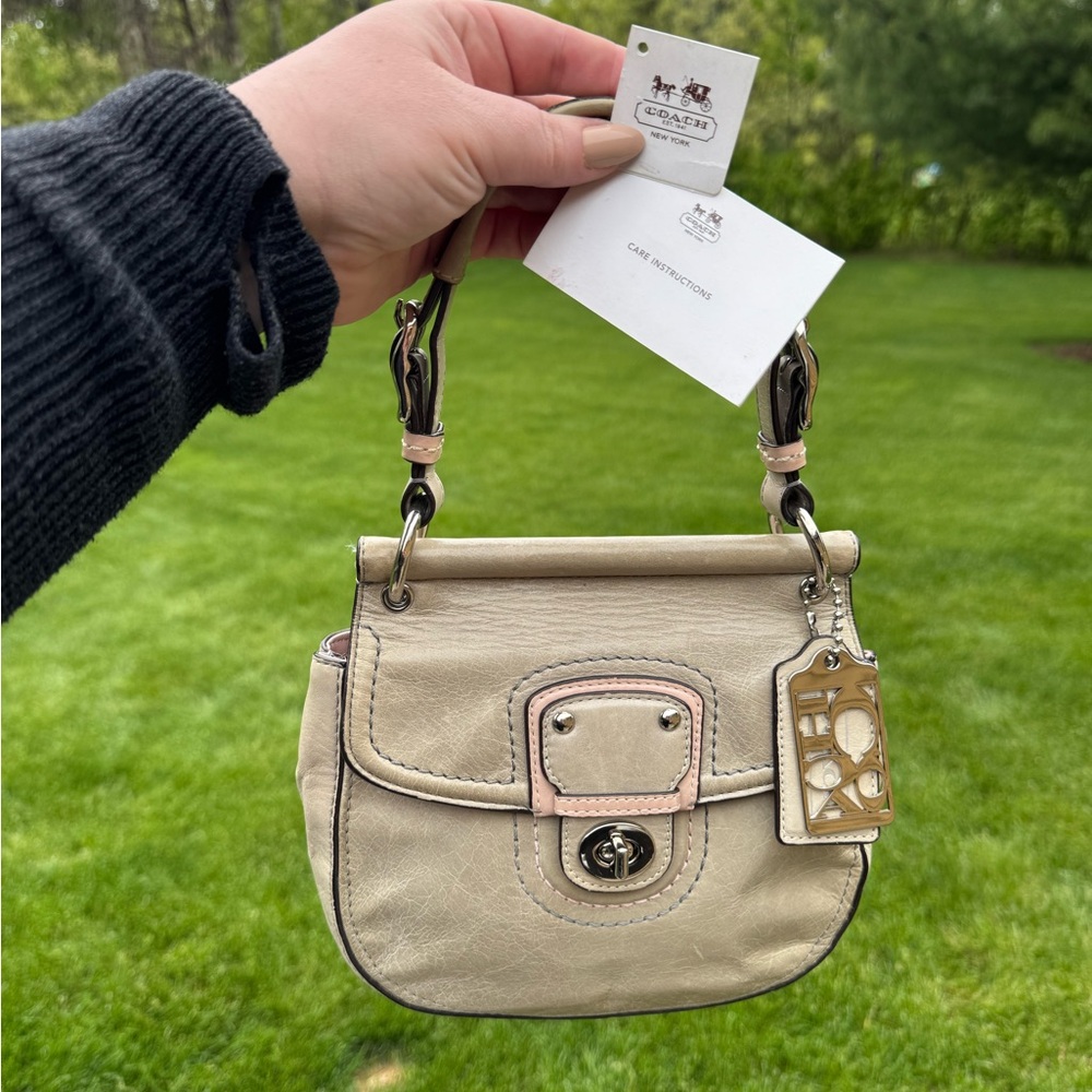 Coach Mini Willis 70th Anniversary Legacy in Blush with Hangtag & Paperwork - Picture 11 of 11
